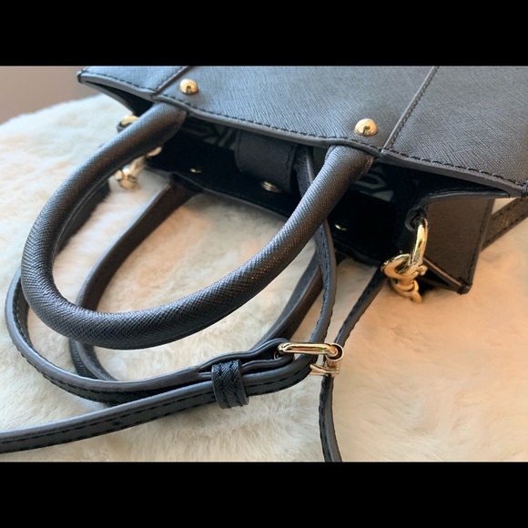 Purse - Picture 3 of 4